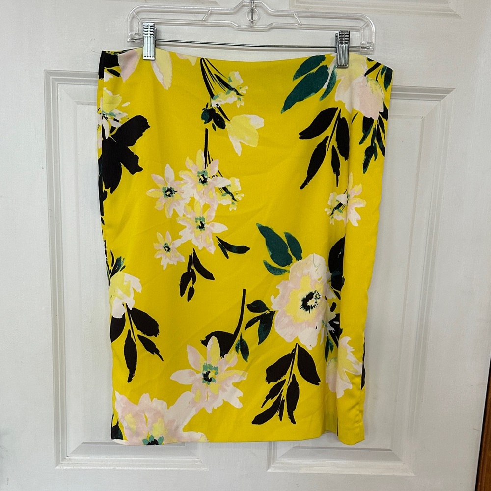 Ann Taylor Factory Yellow Floral Pencil Skirt